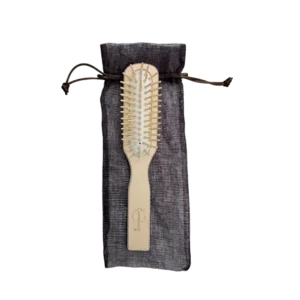 Brosse en bois cheveux rectangulaire – Clinerience
